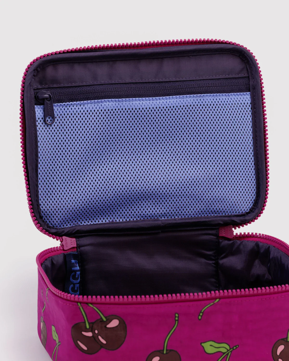 BAGGU Cosmetic Case Small - Recycled - Image 22