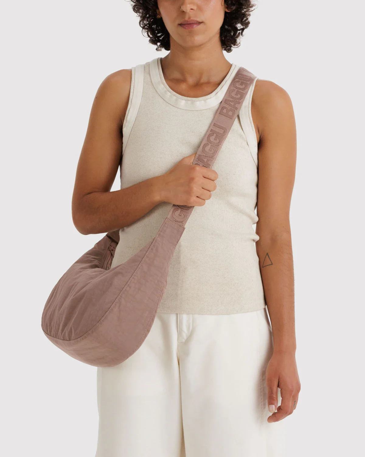 BAGGU Crescent Bag Medium Extended 47" Strap - Recycled - Image 65