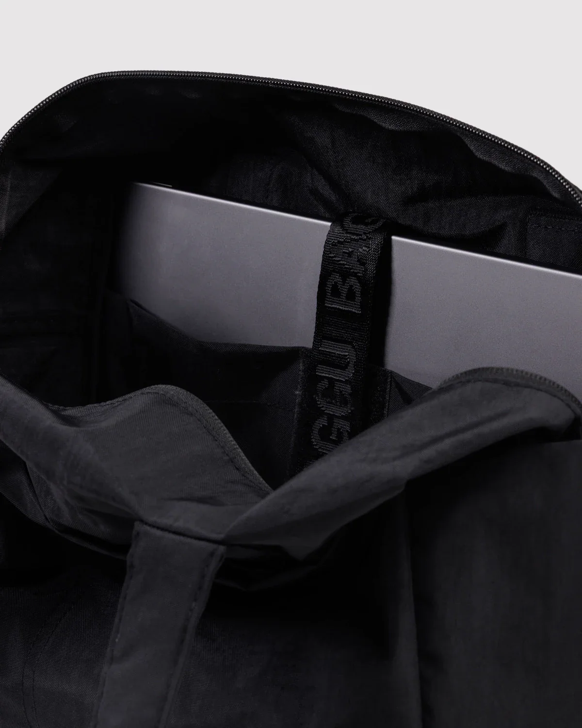 BAGGU Everyday Cloud Bag - Recycled - Image 12