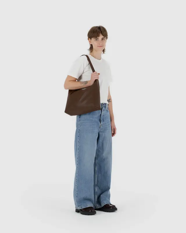 BAGGU Shoulder Bag - Recycled Leather - Image 16