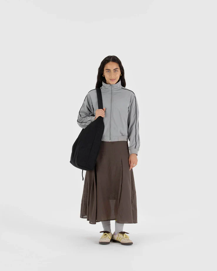 BAGGU Sling Bag Large - Recycled - Image 10