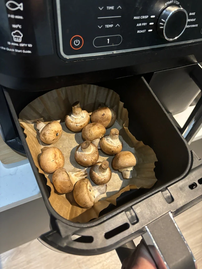 Eco Green Living Air Fryer Liners - x50 Pack - Image 2