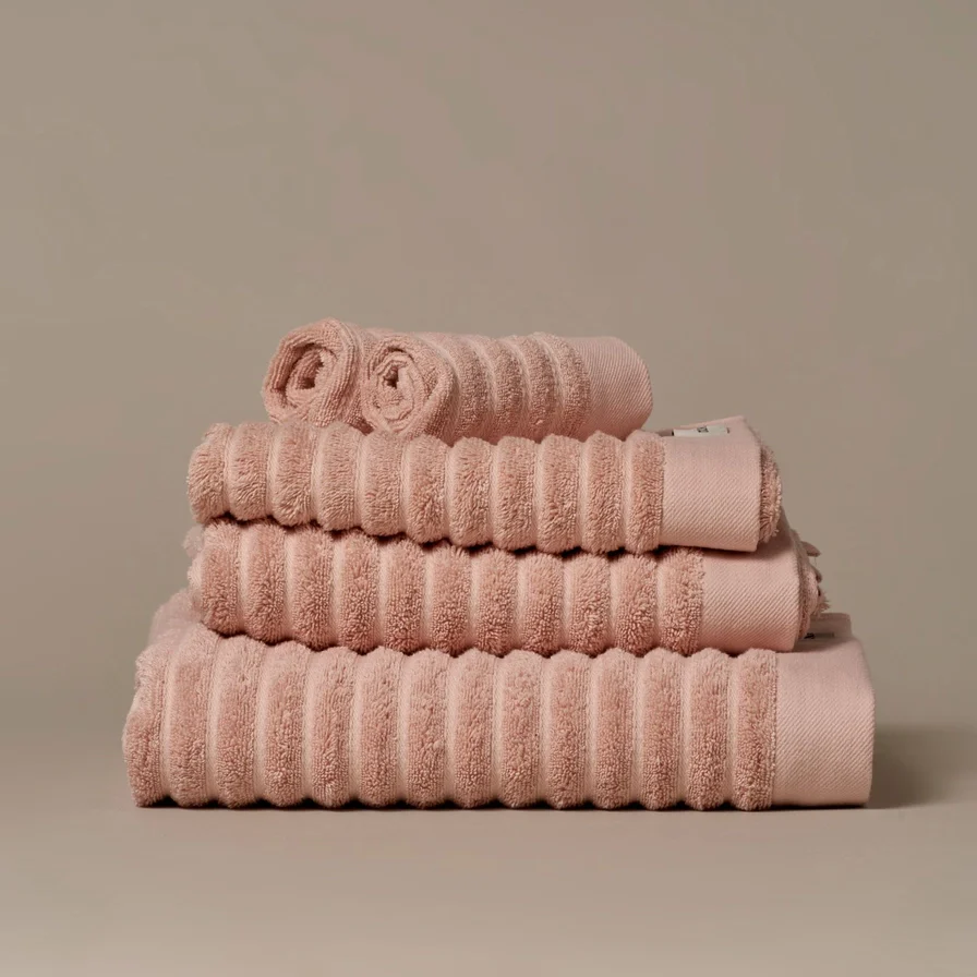Misona Ribbed Organic Cotton Bath Towel - Image 2