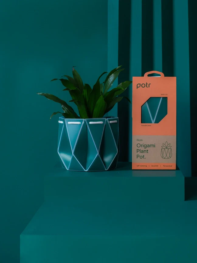POTR x Waterhaul Recycled Ocean Plastic Self Watering Plant Pot - 11cm - Image 10
