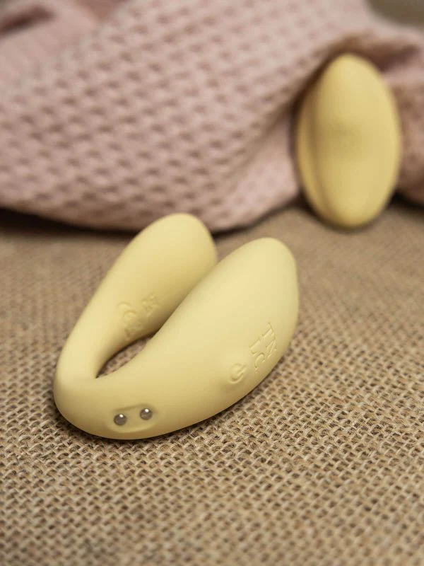 The Natural Love Company Cistus Dual G Spot & Clitoral Vibrator - Recycled Ocean Plastic - Image 3